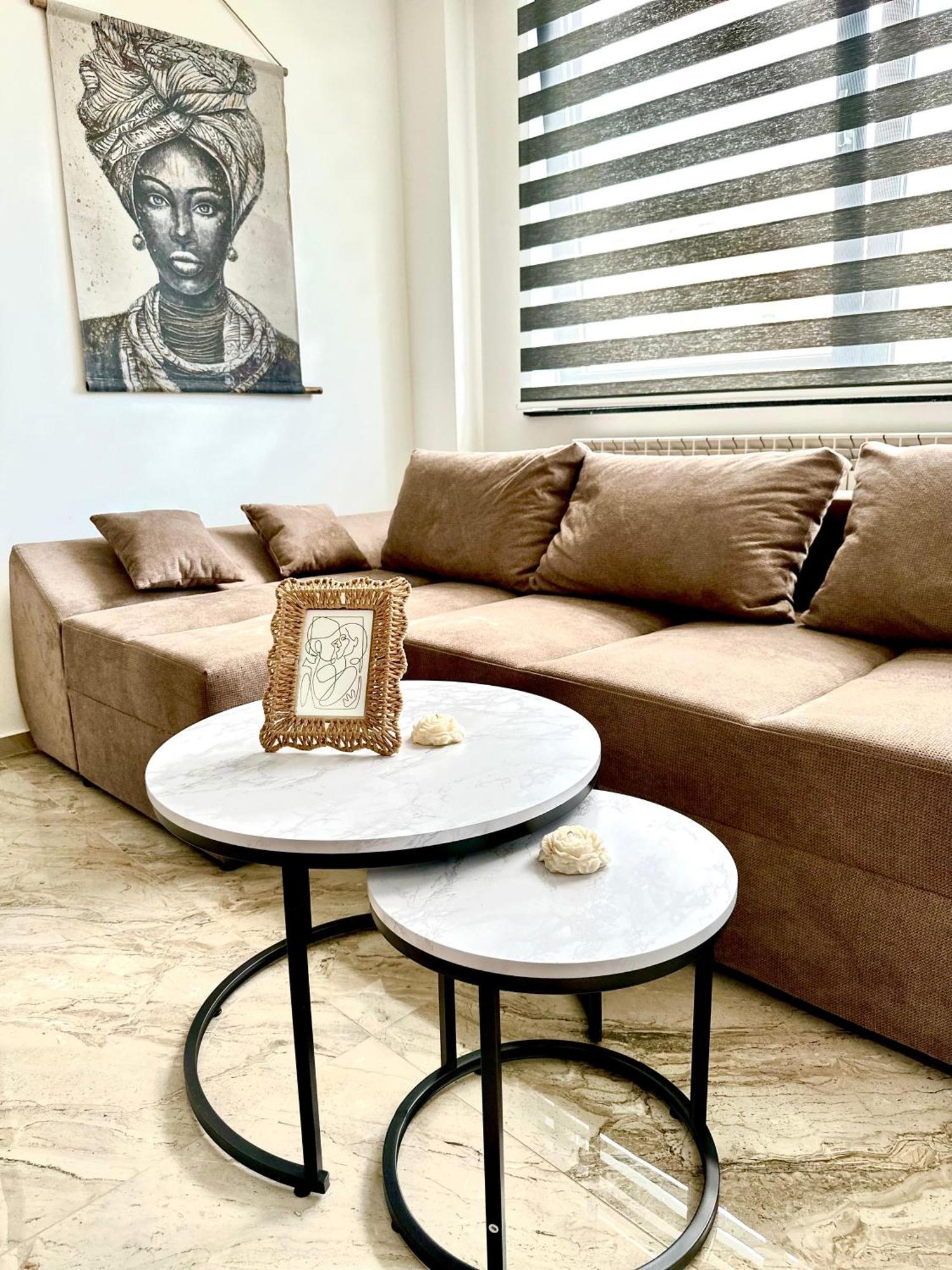 Amos Apartment-Ultracentral-Free Parking Cluj-Napoca Exteriör bild